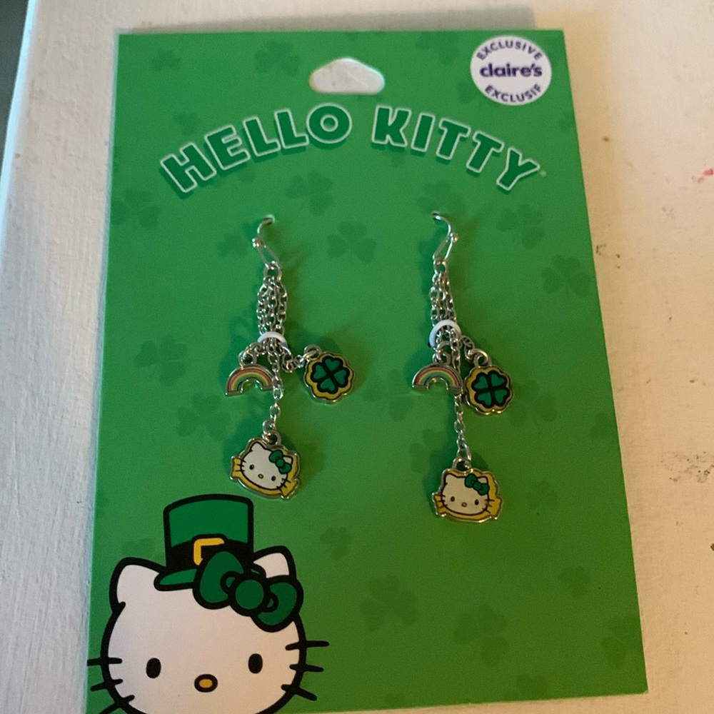 Hello Kitty St Pattys Earrings